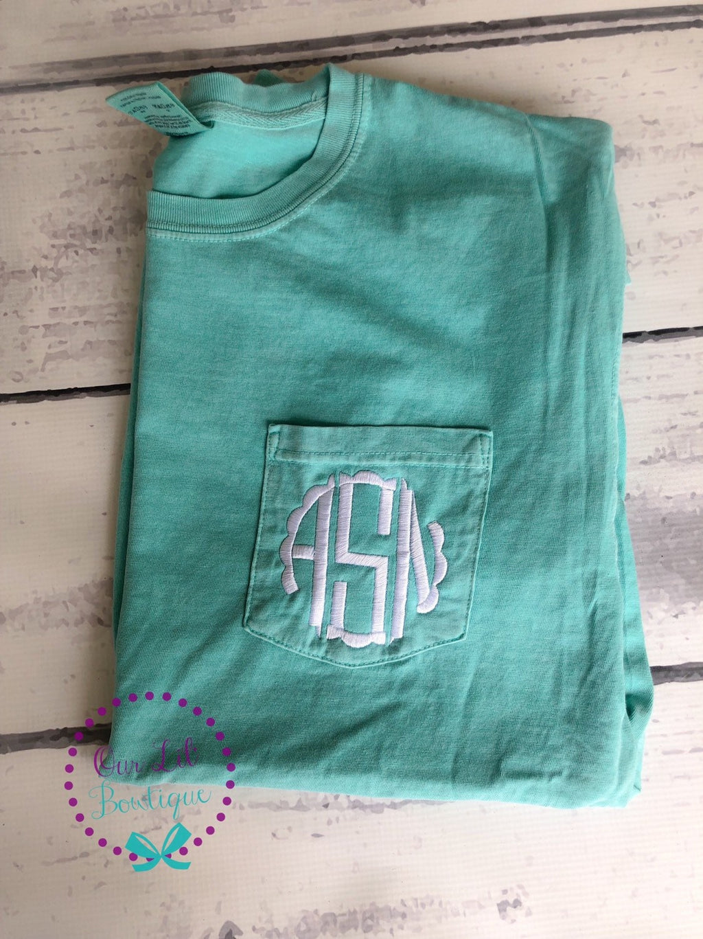 Short Sleeve Comfort Colors Monogram Pocket Tee - Short Sleeve T-Shirt -Comfort Colors - Monogram Pocket T-shirt - Monogram Pocket T-Shirt