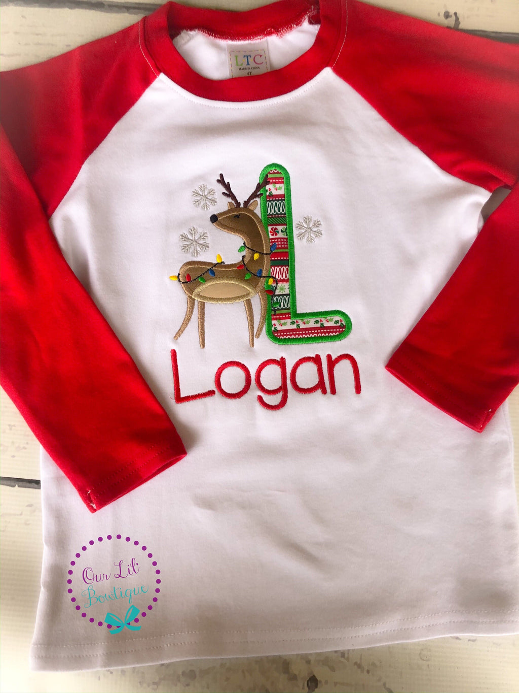 Personalized Reindeer Christmas Shirt: Applique Letter Design