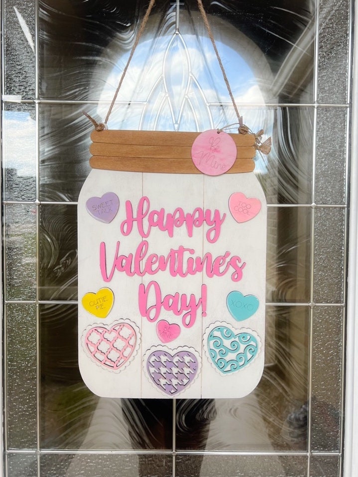 Valentine Door Hanger - Valentine Decoration - Door Hanger - Wall Decor - Holiday Decor