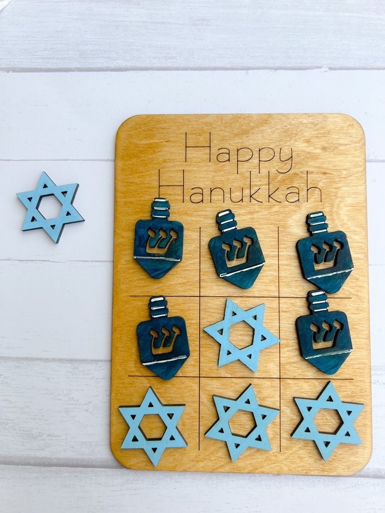Christmas Tic Tac Toe - Shelf Helper Game - Christmas Game - Tic Tac Toe Game - Gift for Kids - Stocking Stuffer - Hanukkah - DIY Game