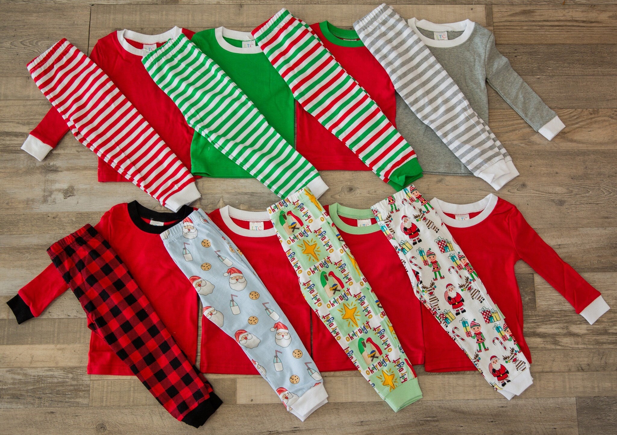 PRE-ORDER Santa Pajamas - Christmas Pajamas - Santa PJs-Girls Christmas Pajamas - Boys Christmas Pajamas - Santa Christmas - Matching PJS