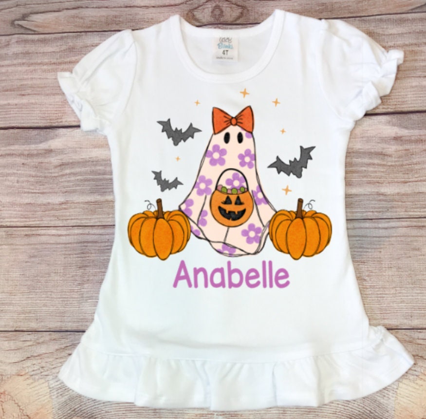Personalized Retro Halloween Shirt: Ghost & Pumpkin Design