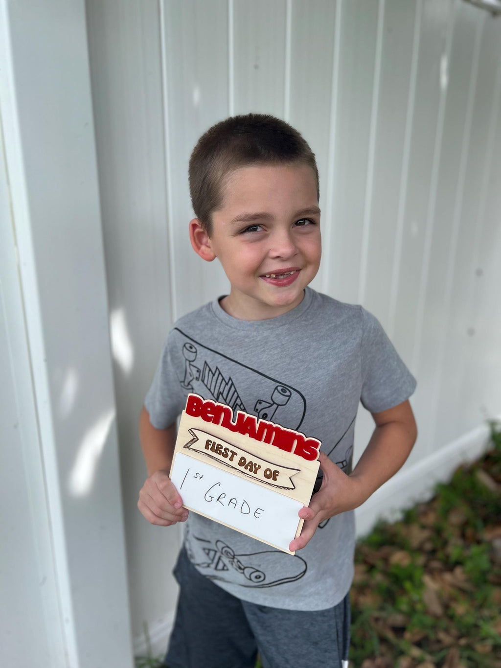 First Day of School Sign - Last Day of Sign - Back to School Sign - Back to School Pictures - Interchangeable Sign - Teacher Sign -Write On