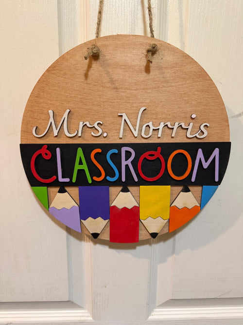 Classroom Door Hanger - Round Sign - Door Hanger - Wall Decor - Crayon Decor - Classroom Decor - Personalized Decor