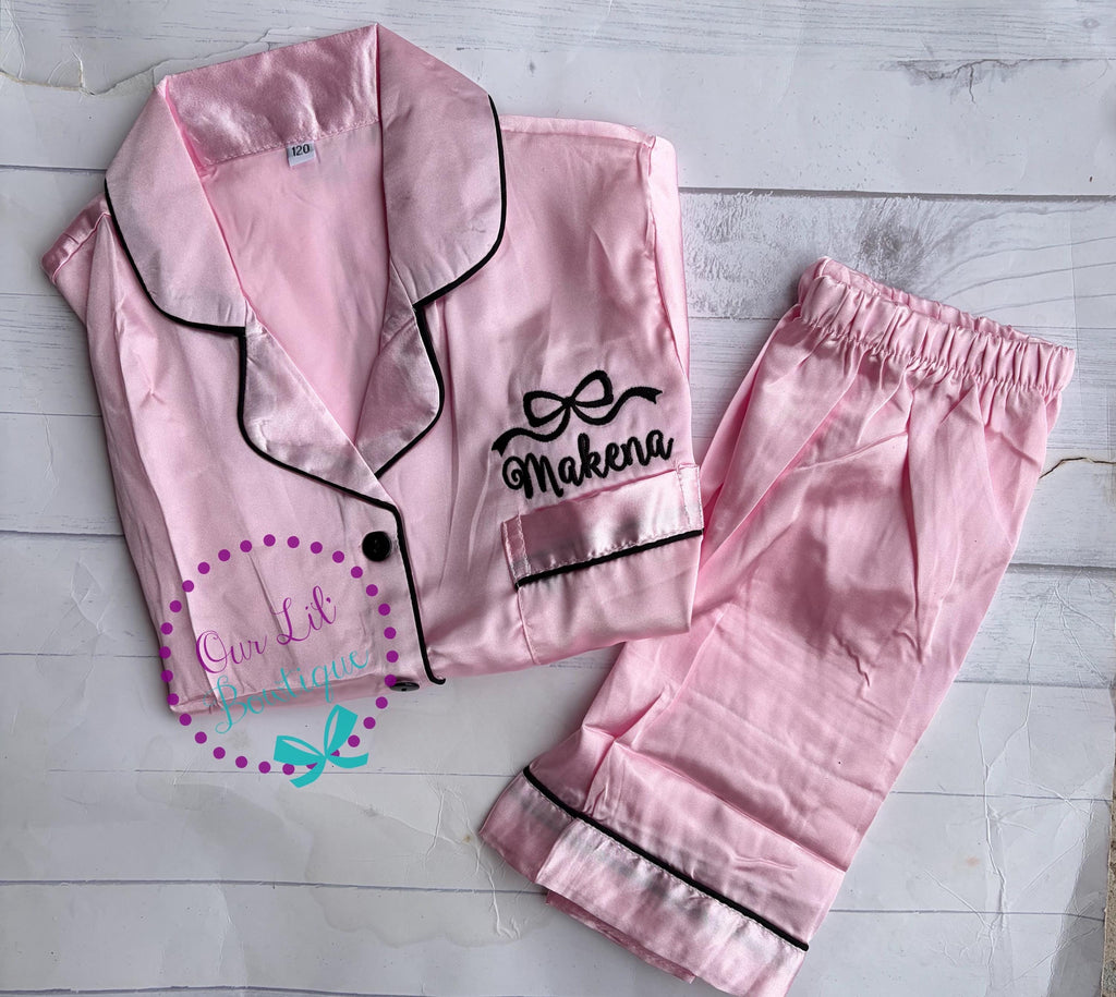 Bow Personalized Pajamas - Silk Pajamas - Kids PJs - Birthday PJs- Personalized Birthday Shirt - Valentine Pajamas